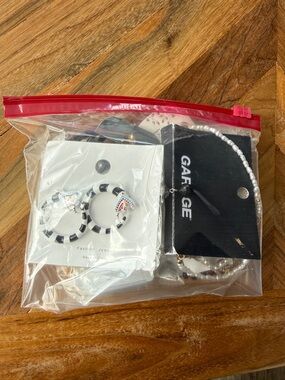 AMAZING VALUE NWT Mixed Jewelry lot - Earrings, Necklaces, Gifts